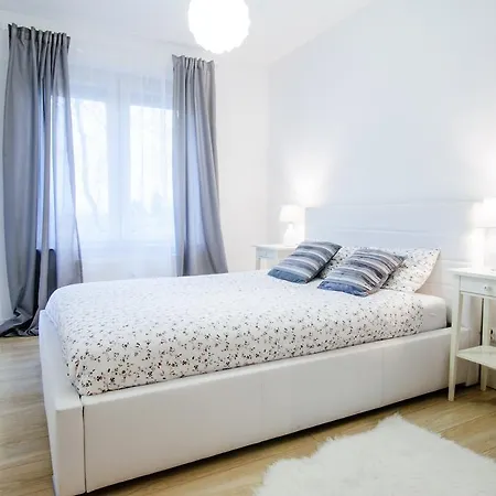 Apartment Z Basenem Polanki